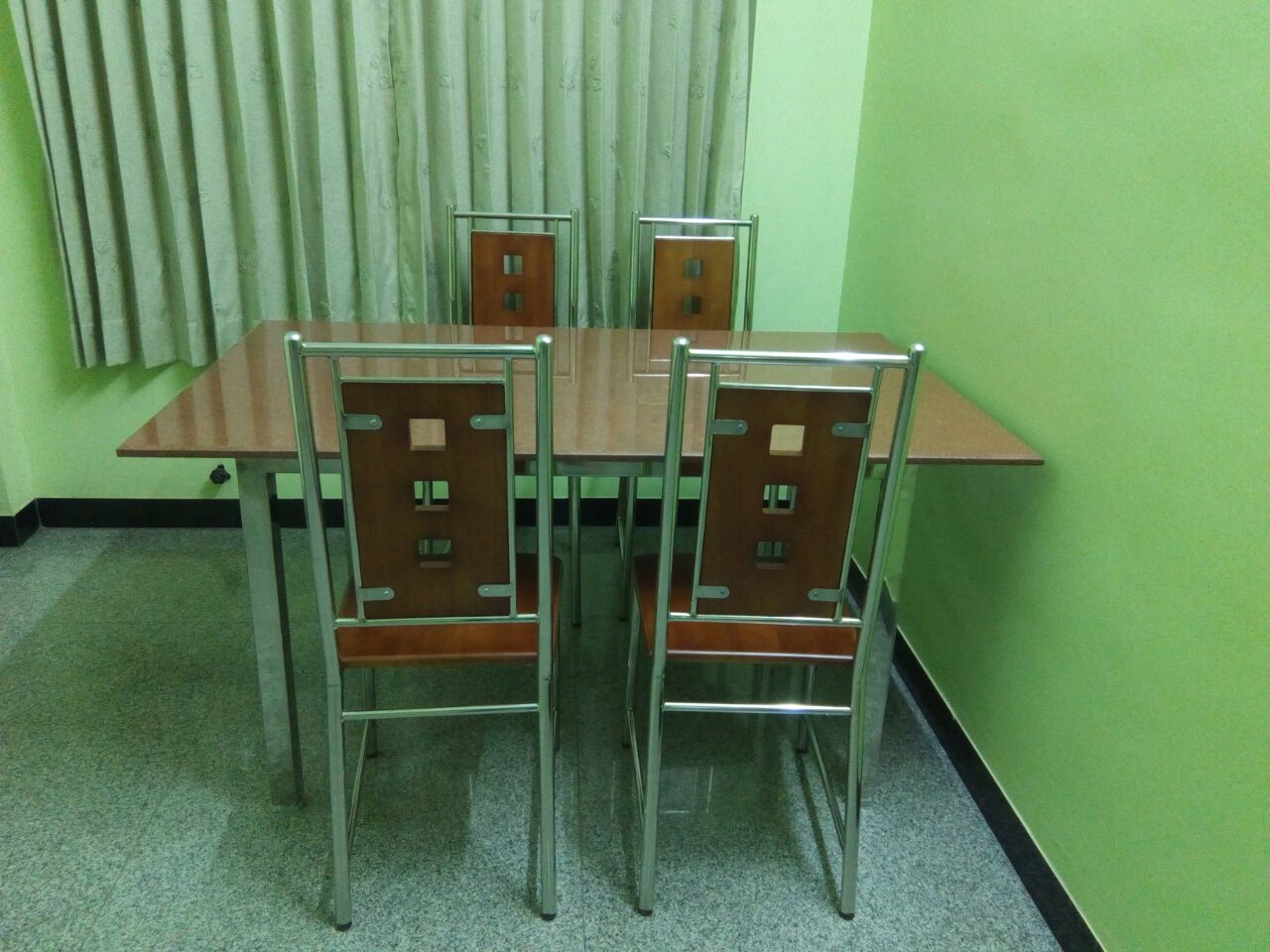 Dining Table with SS Pipe Dining Table with SS Pipe